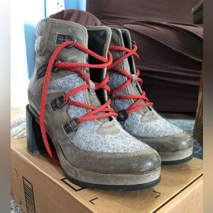 Sorel Blake Booties